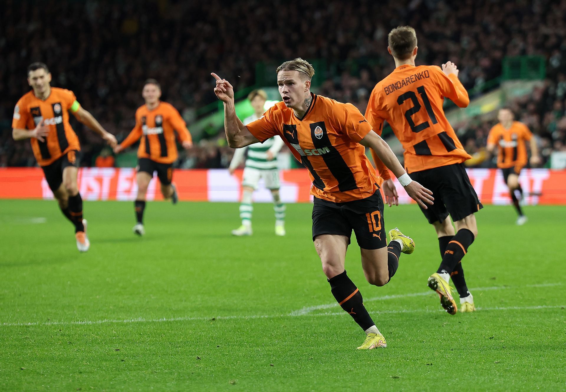 Mykhaylo Mudryk is wanted at the Emirates.